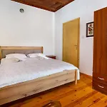 Mountain Stone Holiday home